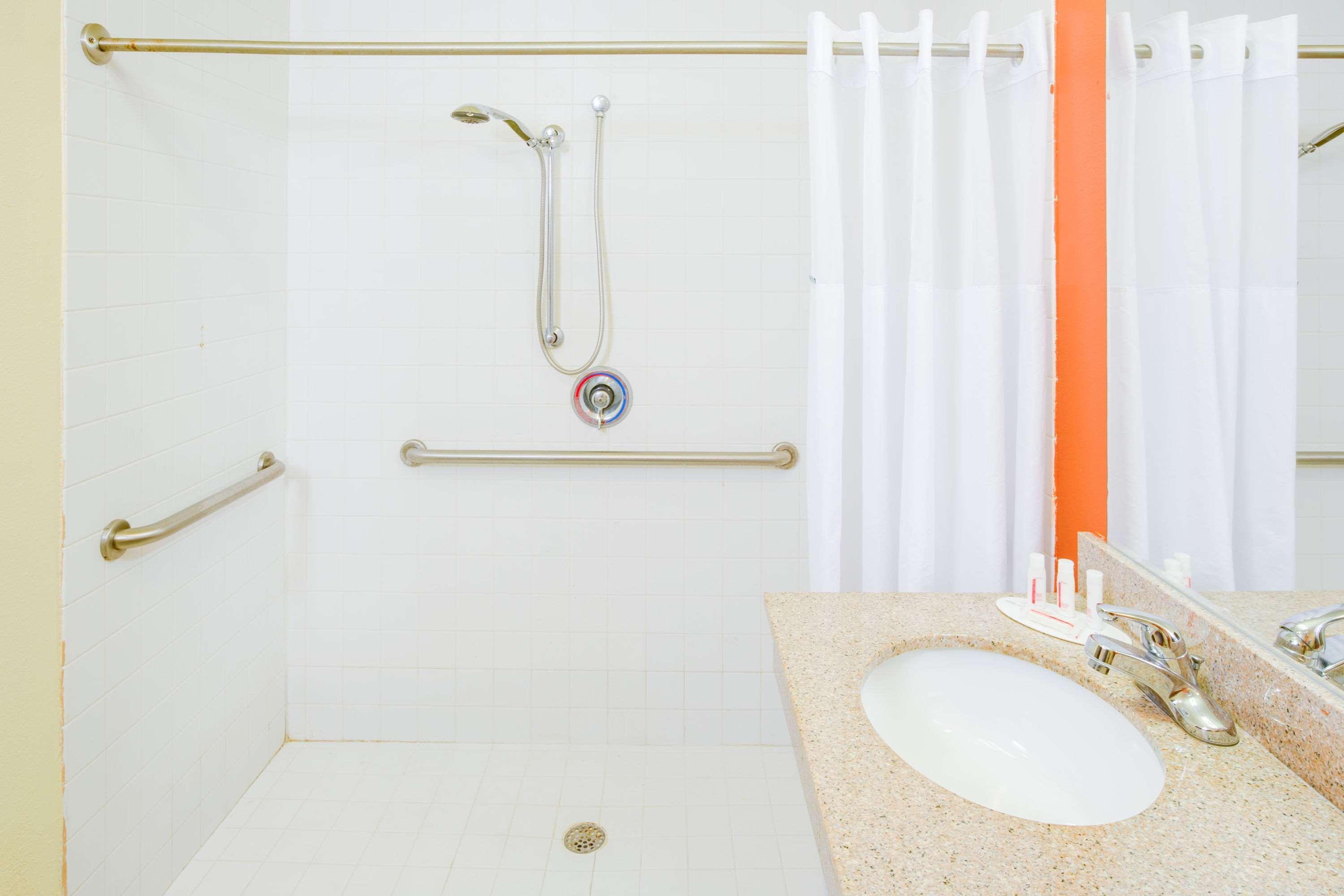 Surestay Hotel By Best Western Alexandria Airport Luaran gambar
