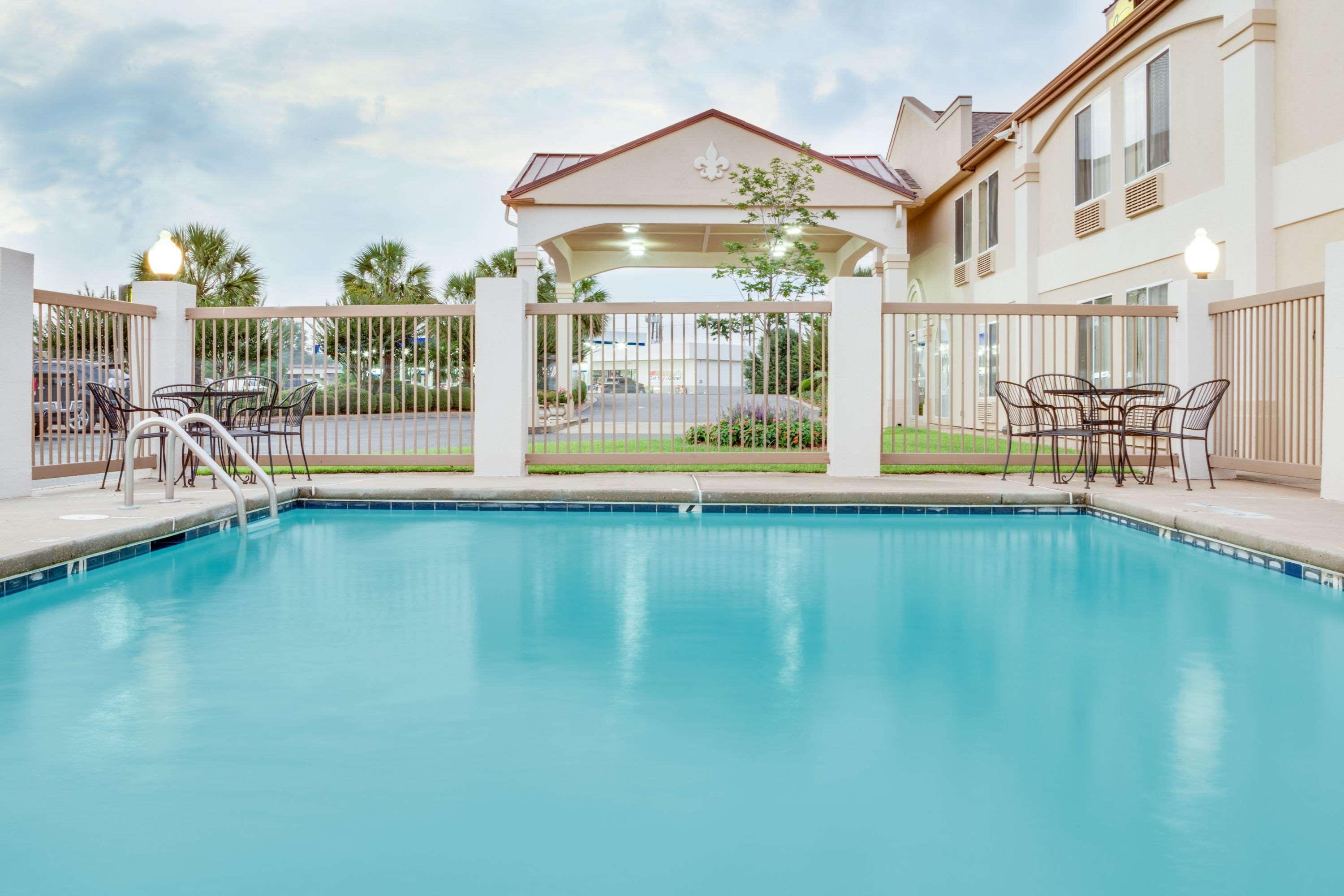 Surestay Hotel By Best Western Alexandria Airport Luaran gambar